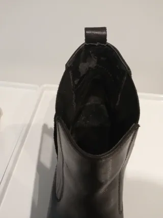 Botines de cuero negros