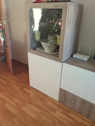 Mueble TV Ikea Madera, blanco y Cristal