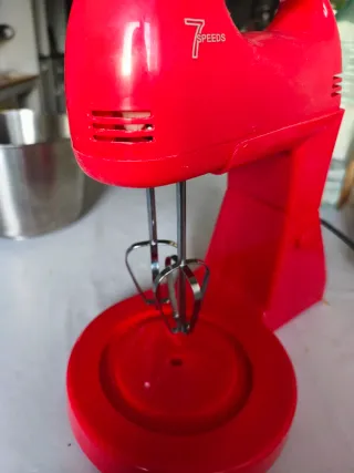 Batidora amasadora roja 7 velocidades