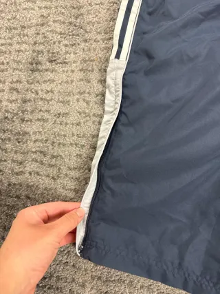 ¡¡OFERTA!! Talla M Pantalón Adidas Impermeable