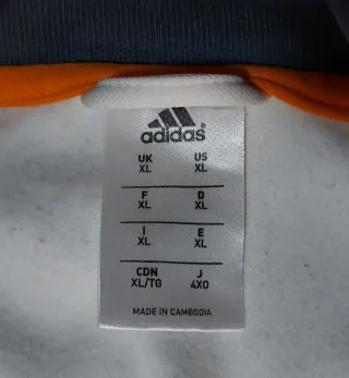 Chaqueta real madrid Adidas talla xl muy poco uso