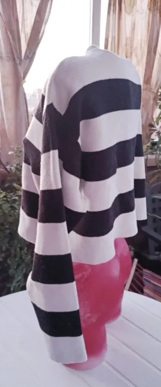 Jersey de Bershka con Rayas Blanco y Negro