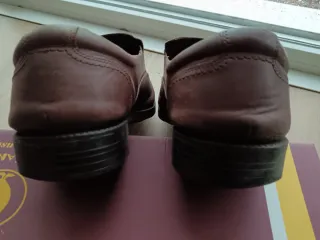 Zapatos de piel Pikolinos marrones