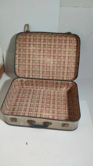 Juego maletas rígidas época