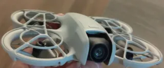 DJI NEO ( Dron,hub estación de carga,3 baterías)