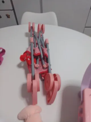 Lote Juguetes Muñeco Silla Trona y Accesorios