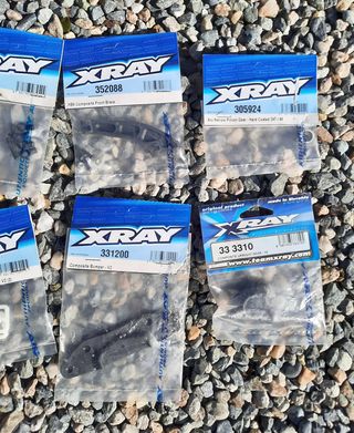 Ricambi XRAY per automodelli RC