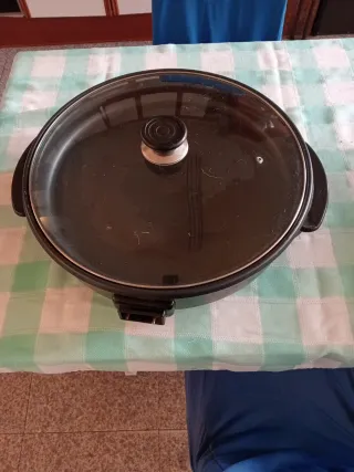 Asadora Eléctrica con Tapa de Cristal