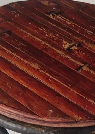 Mesita auxiliar metal y madera