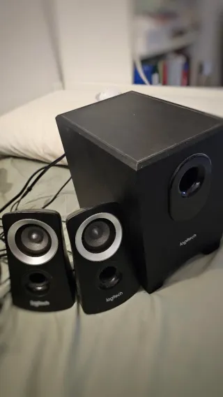 Logitech Z313 Sistema de Altavoces con Subwoofer