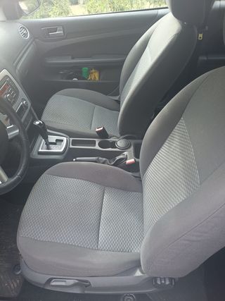 Ford Focus 2007 automatico adaptado minusvalidos