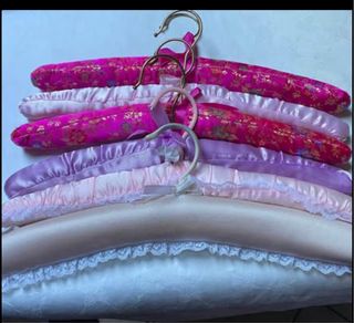 14 appendini imbottiti per abiti