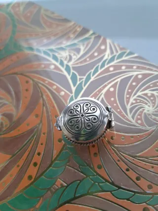 Pastillero de plata antiguo