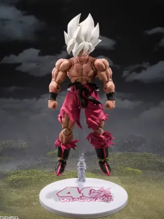 Goku 40 Aniversario Sh Figuarts Manga
