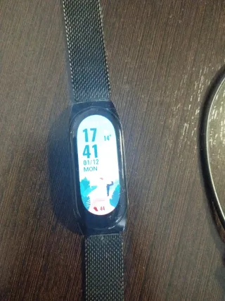 Reloj inteligente con contador de pasos