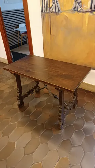 Mesa madera y metal estilo rústico