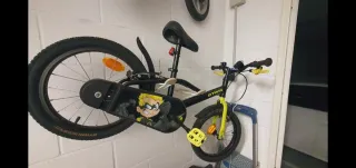 Bicicleta infantil Btwin 500 Dark Hero 16