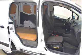 Ford Transit Courier furgón 2022