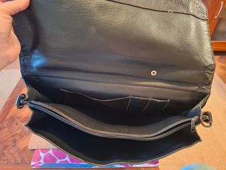 Maletín de piel negro