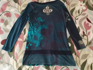 Camiseta Desigual Manga Larga Estampada