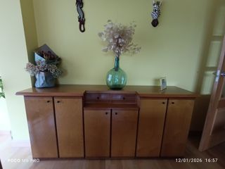 Muebles de salón madera y cristal