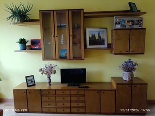 Muebles de salón madera y cristal