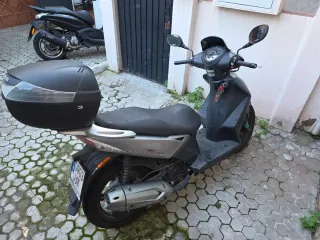 Kymco Agility 125cc Scooter