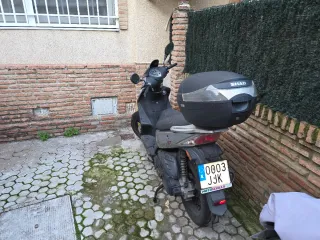 Kymco Agility 125cc Scooter