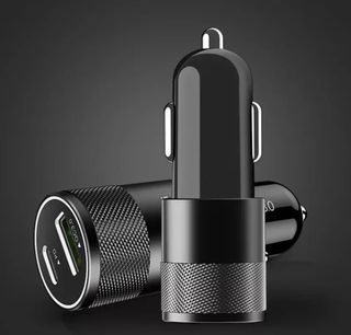 Cargador Coche con doble puertos USB-C y USB-A