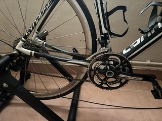 Bicicleta de carretera cannondale