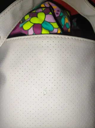 Bolso Pasito a Pasito rosa perforado