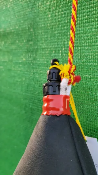 Bota de vino 2L negra con cuerda