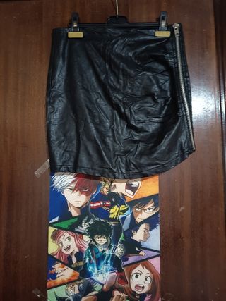 Mini Falda Negra Polipiel Con Cremallera