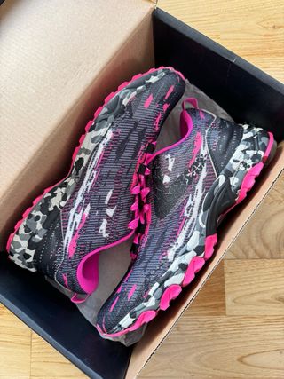 Zapatillas Boomerang Trail Running Rosa