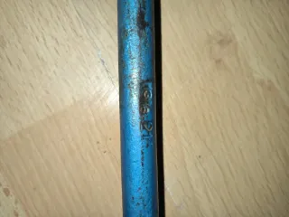 Llave de cruz para coche