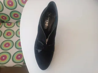 Zapatos de piel negros para mujer