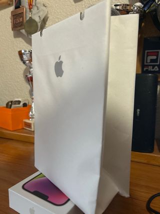 iPhone 15 Plata/Blanco