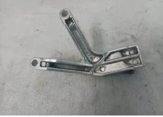 Reposapiés Estribera Trasera Derecha FZR 600