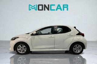 Toyota Yaris HIBIRIDO 2021