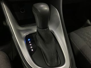 Toyota Yaris HIBIRIDO 2021