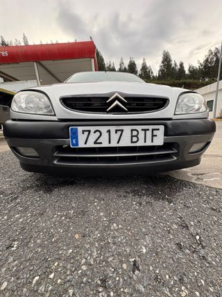 Saxo vts  8v 2002