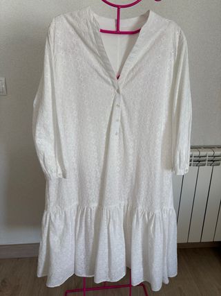 Vestido blanco largo bordado