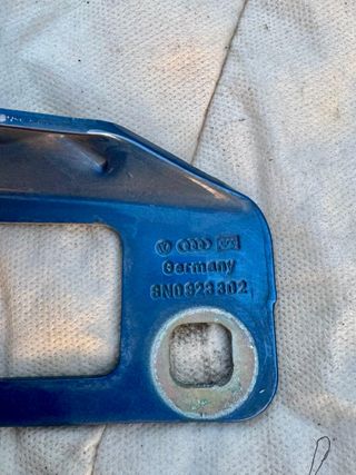 8N0823301/02 CERNIERA COFANO AUDI TT 8N MK1 BLU (9