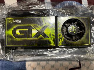 Tarjeta Gráfica XFX GTX