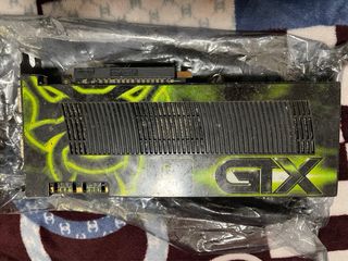 Tarjeta Gráfica XFX GTX