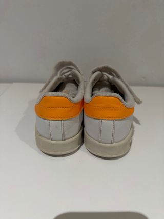 Zapatillas Adidas niño T33 velcro blancas