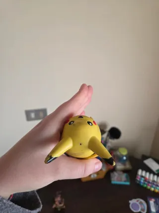 Action figure di Pikachu 1999