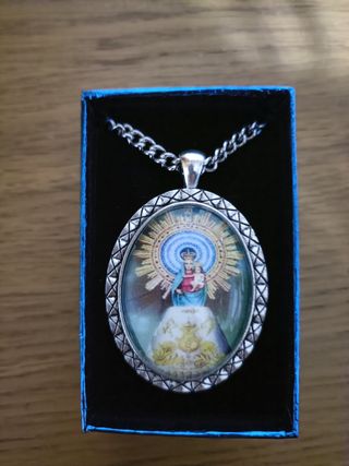 Colgante Virgen del Pilar Plata