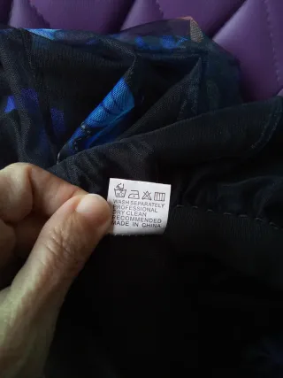 FALDA LARGA TUL FLORAL Y MARIPOSAS SIN ESTRENAR