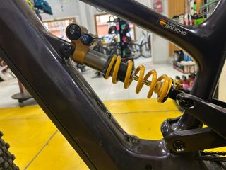 Bicicleta YT Decoy Uncaged 9 MX